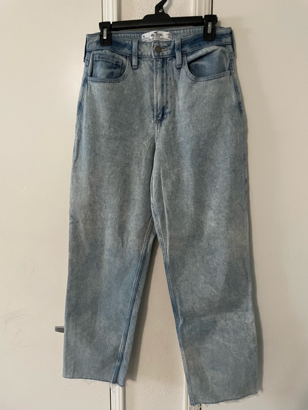 Hollister Curvy Ultra Hugh-Rise Vintage Straight Jeans